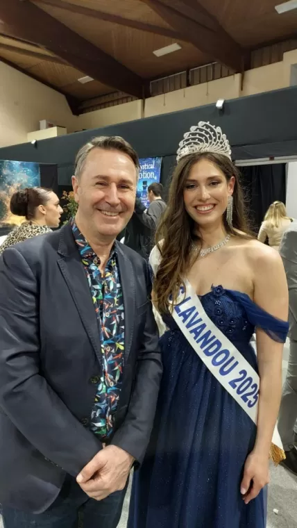 Close up élection Miss Lavandou, au Lavandou, Toulon, Magicien Fred Fourvel