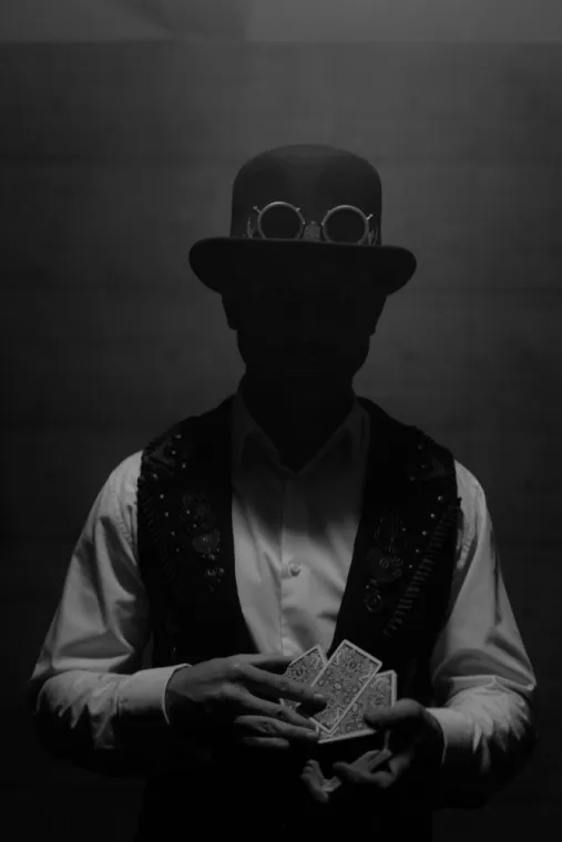 Faire appel à un magicien pour une soirée professionnelle à Toulon, Toulon, Magicien Fred Fourvel